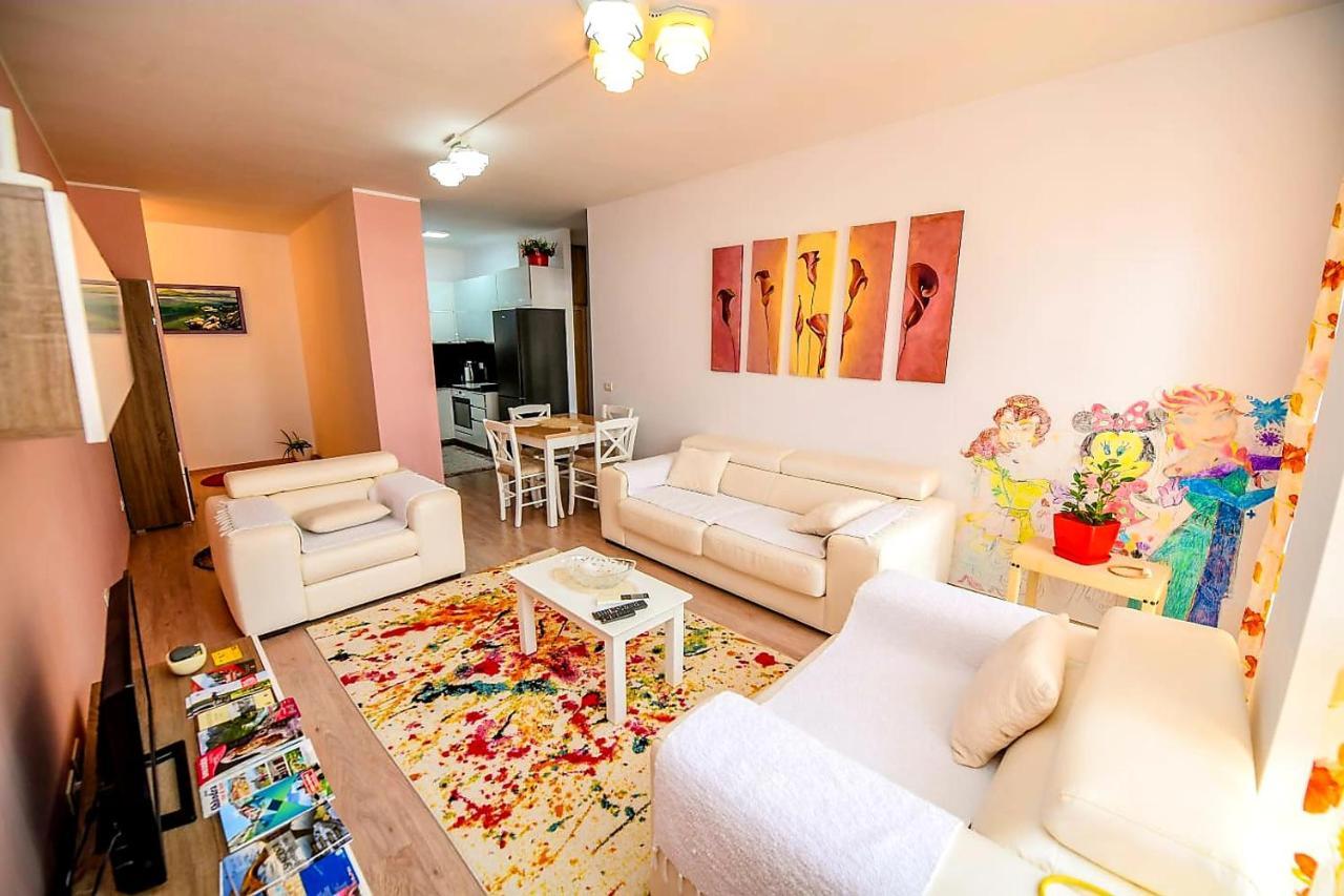 Happy Stories' Apartment In City Centre Shkodër Buitenkant foto